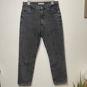 Zara Classic Fit Mom Jeans Size 10